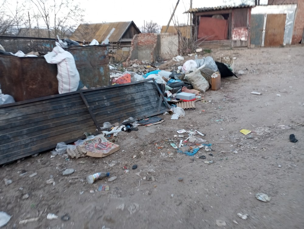 Астраханская область, Оранжереи, центр