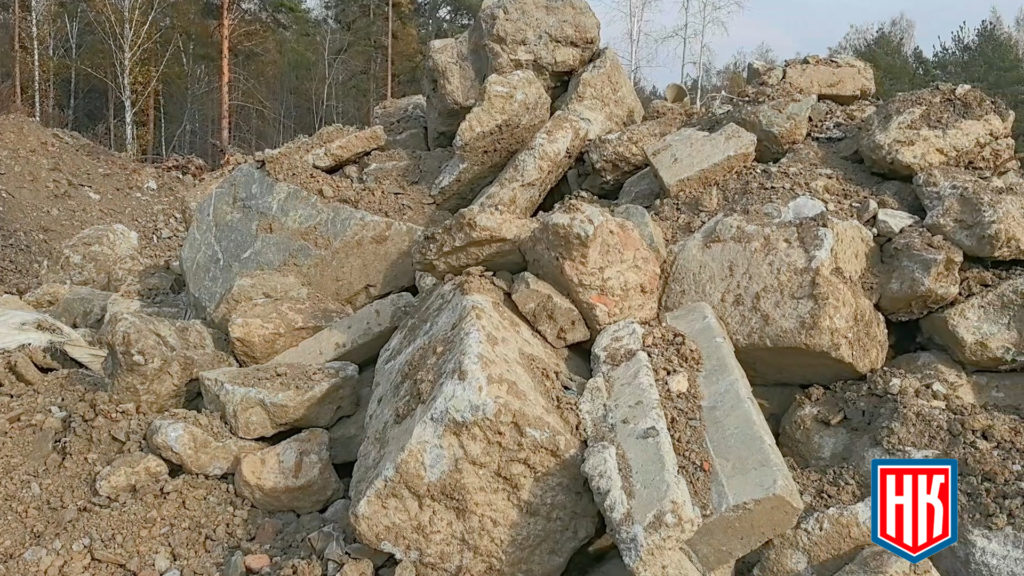 Малый исток, добыча камня